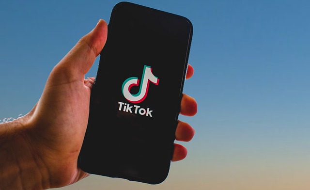 Tiktok, Tik Tok, Aplicación, Smartphone